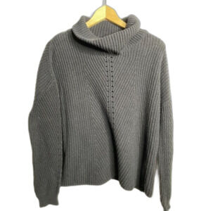 Philomena Petti Women sz Large Black ribbed knit Turtleneck Sweater Chunky